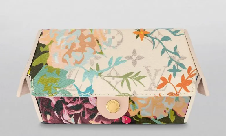 Set Floral Burger Box Coaster de la Louis Vuitton, disponibil pentru 2.600 de dolari