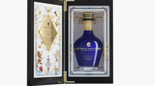 Royal Salute celebrează încoronarea Regelui Charles cu un nou whisky