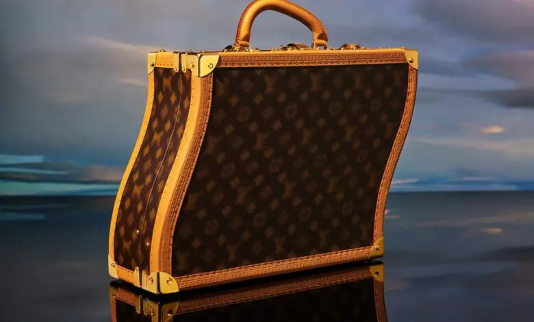 Louis Vuitton lansează „Treasure Trunks”,  o colecție NFT în ediție limitată