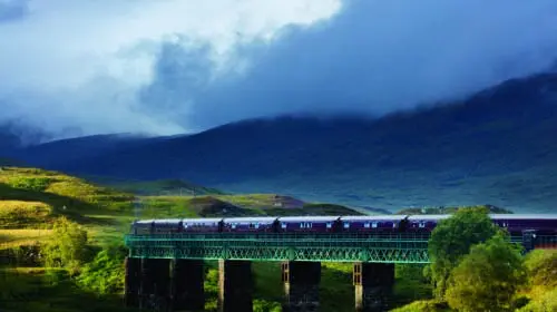 Trenul Belmond Royal Scotsman include acum un Spa Dior