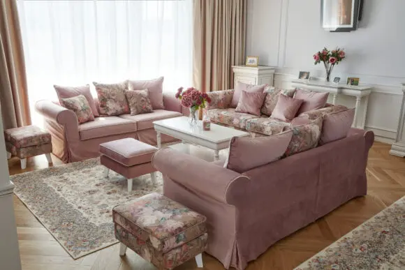 Exclusivitatea se redefinește: Noul showroom de canapele premium personalizate te așteaptă