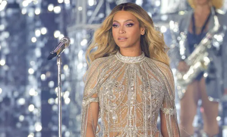 Beyoncé va lansa un parfum exclusivist