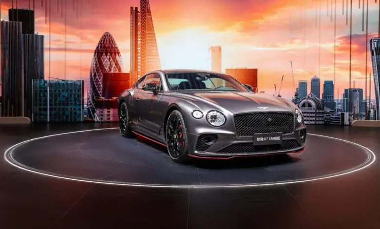 Sărbătoarea „grand tourer”-ului suprem: 20 de ani de Bentley Continental GT