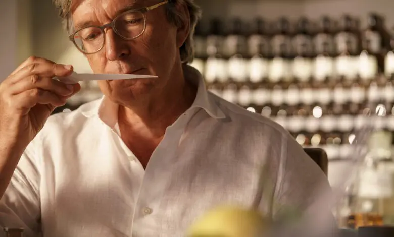 Dr. Paolo Vranjes: „Parfumul este sinonimul perfect pentru lux”