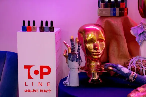 CND a lansat noua colecţie de lacuri de unghii inspirate de moda sustenabilă