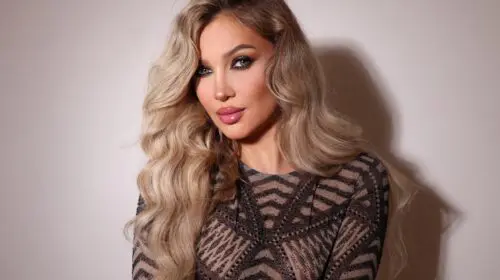 Lora: „Am pus prea multă presiune pe mine să demonstrez și să-mi justific existența lumii”