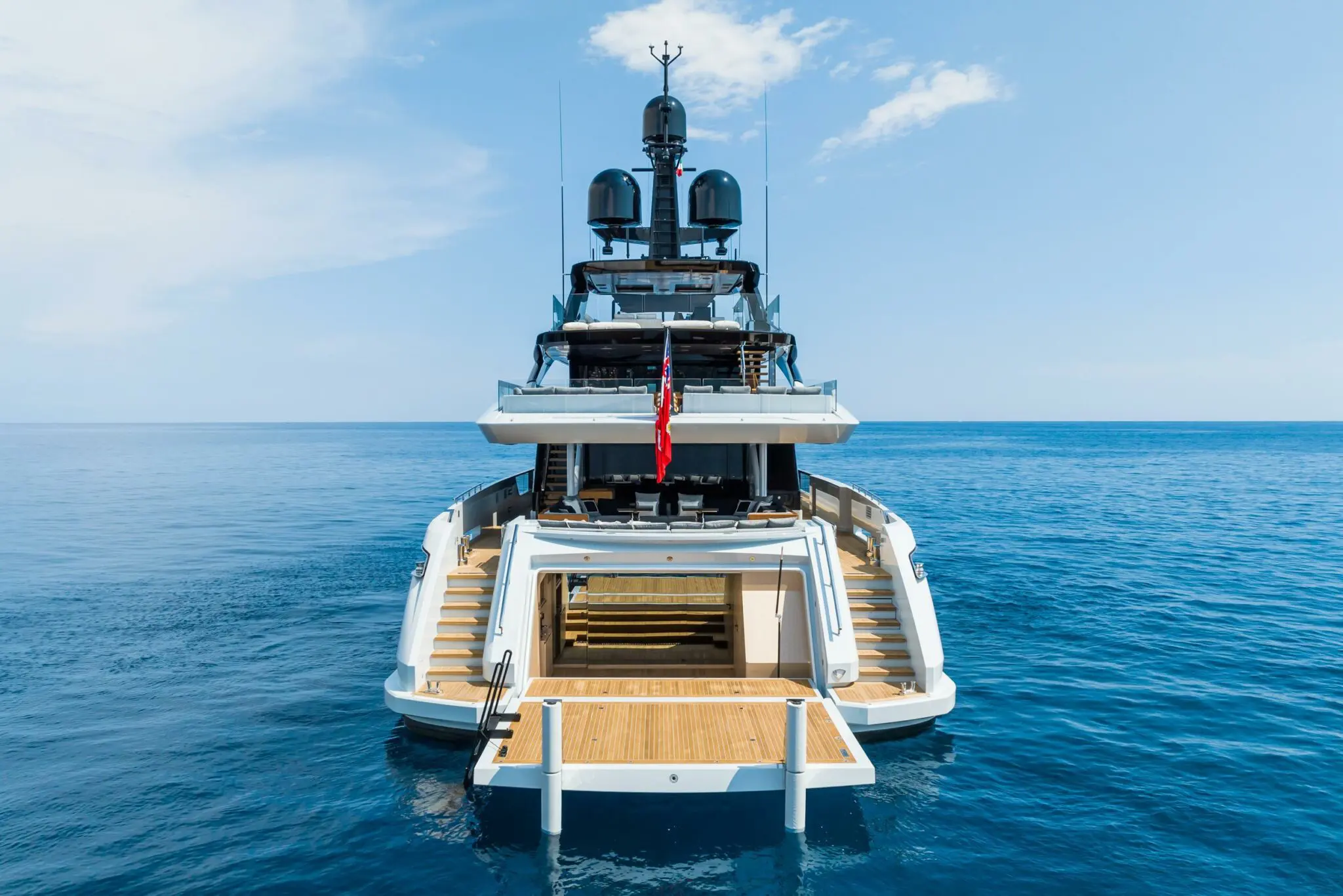 yacht