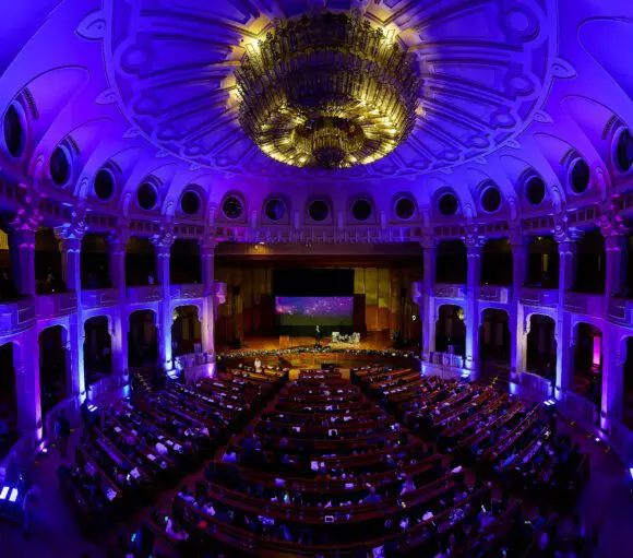 Gala Premiilor Literare Bookzone: O Noapte Sub Semnul Excelenței Literare