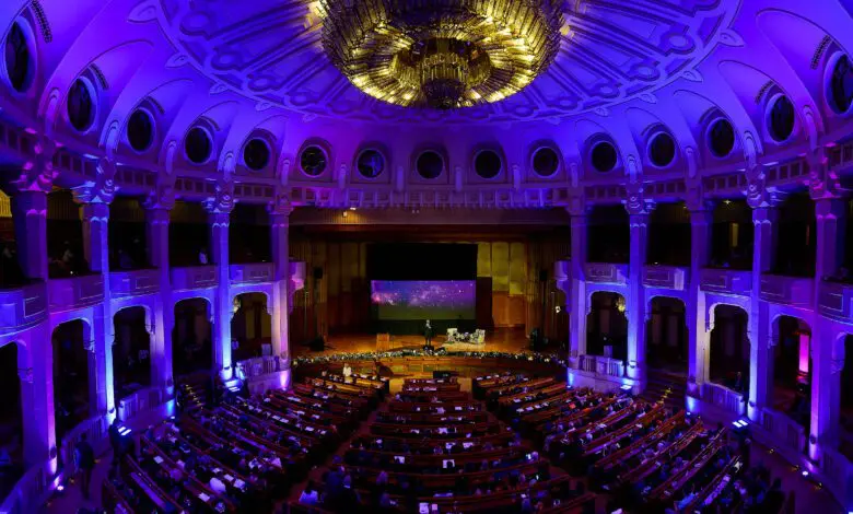 Gala Premiilor Literare Bookzone: O Noapte Sub Semnul Excelenței Literare