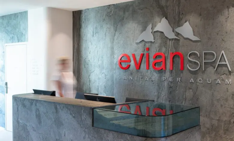 Primul evianSpa din Europa este inaugurat pe malul lacului Geneva