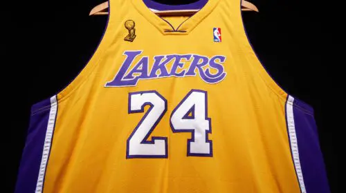 Sotheby’s scoate la licitație peste 350 de obiecte de colecție ale marilor sportivi în valoare de 12 milioane de dolari