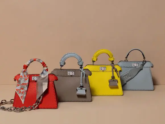 Fendi lansează un serviciu de personalizare numit „Make Up Your Peekaboo”