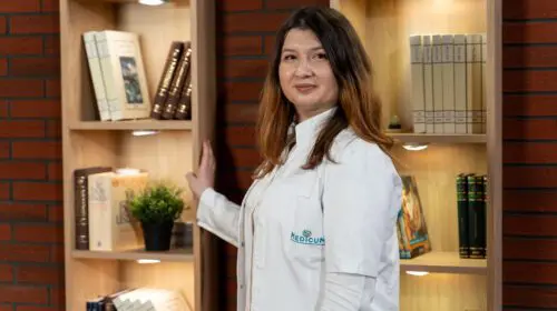 Dr. Carmen Constantin: „Îmi place ideea de a reconstrui omul”