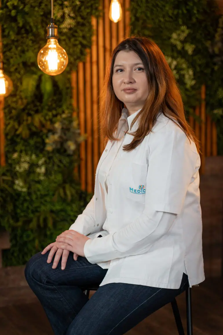 Dr. Carmen Constantin