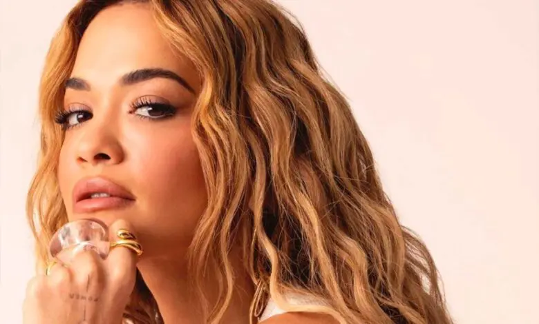Rita Ora lansează o linie de îngrijire a părului