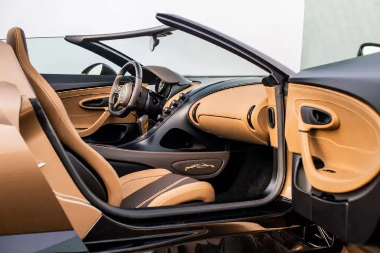 W16 Mistral