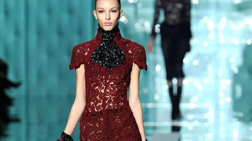 How to Wear: Sophisticated Lace