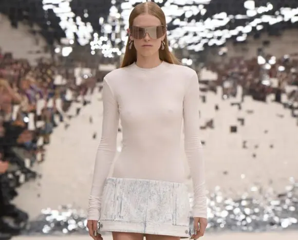 How to Wear: All White