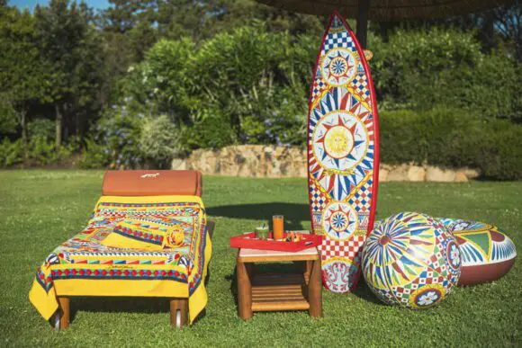 Sezonul estival din Sardinia se desfășoară sub semnătura Dolce&Gabbana