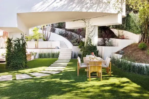 Vila Macallan își deschide porțile în Los Angeles