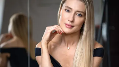 Cristina Iliescu: „Sunt mai săracă financiar, dar mult mai bogată spiritual”