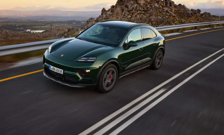 Porsche Macan a ajuns în România. Electric, electrizant și luxos