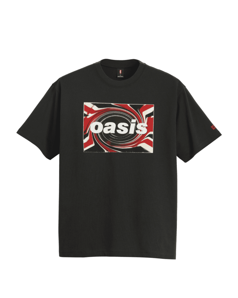 Levi’s lanseaza Band Tee Collection printr-o colaborare exclusiva cu Oasis