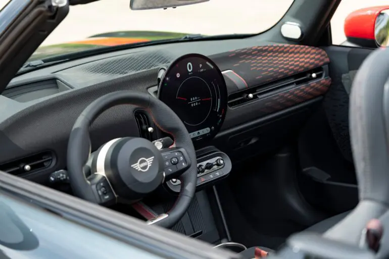 Noile modele MINI John Cooper Works