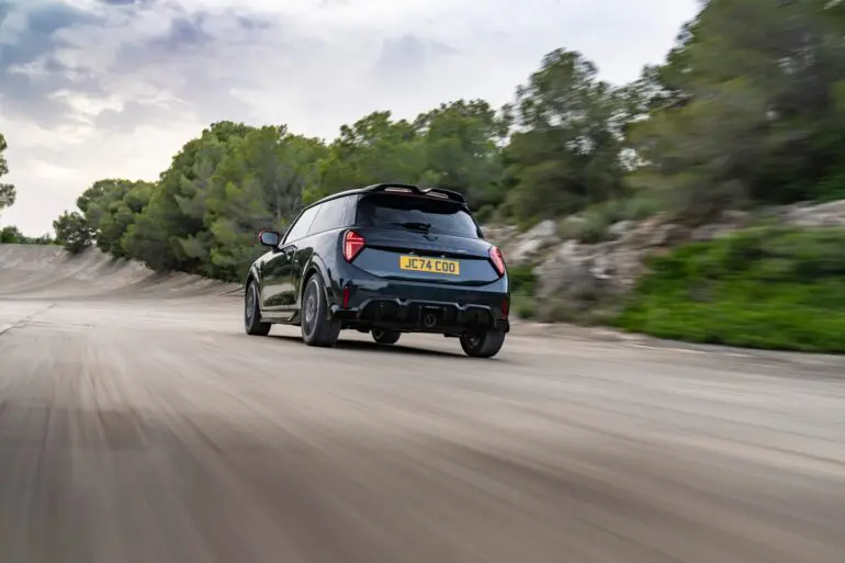 Noile modele MINI John Cooper Works