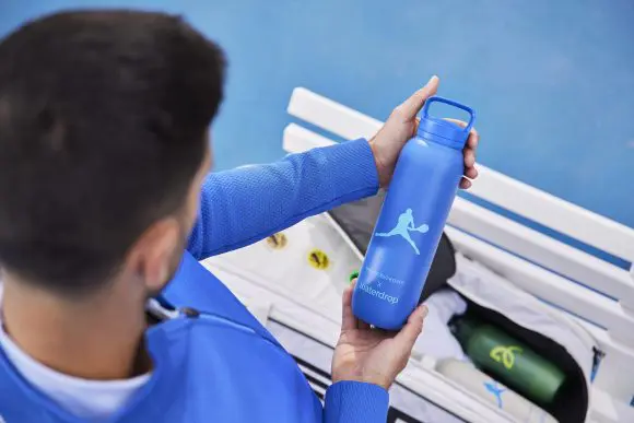 Waterdrop lansează o nouă colecție alături de Novak Djokovic