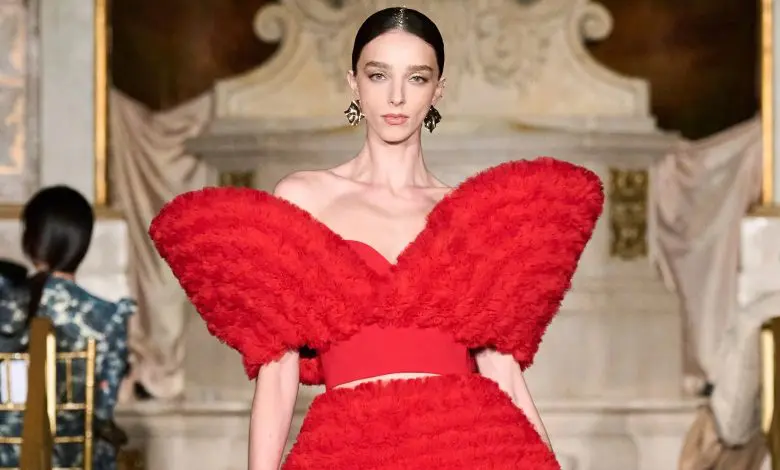 How To Wear: Bold Shoulders