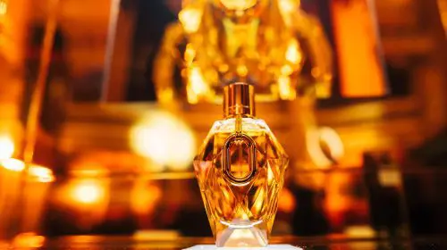 Rabanne a dezvăluit două noi parfumuri într-un cadru exclusivist