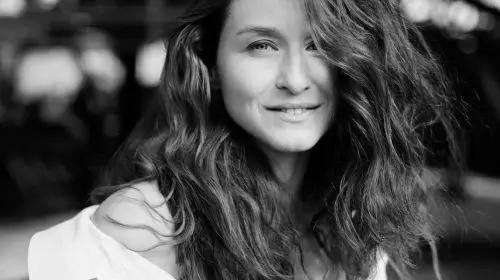 Ana Maria Bucura: „Frumusețea este adevăr, autenticitate, este cine ești tu cu adevărat în interiorul tău”