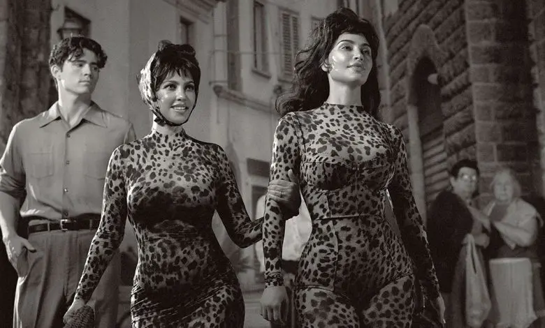 SKIMS a anunțat o colaborare cu Dolce&Gabbana