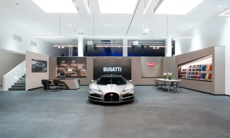 Bugatti deschide showroom-uri europene de lux