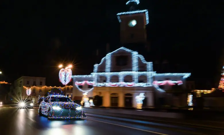 BMW i4 Racing „Elsa” în teste cu Moș Crăciun