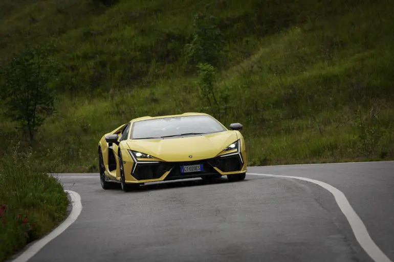 am testat pentru dumneavoastră un Lamborghini Revuelto