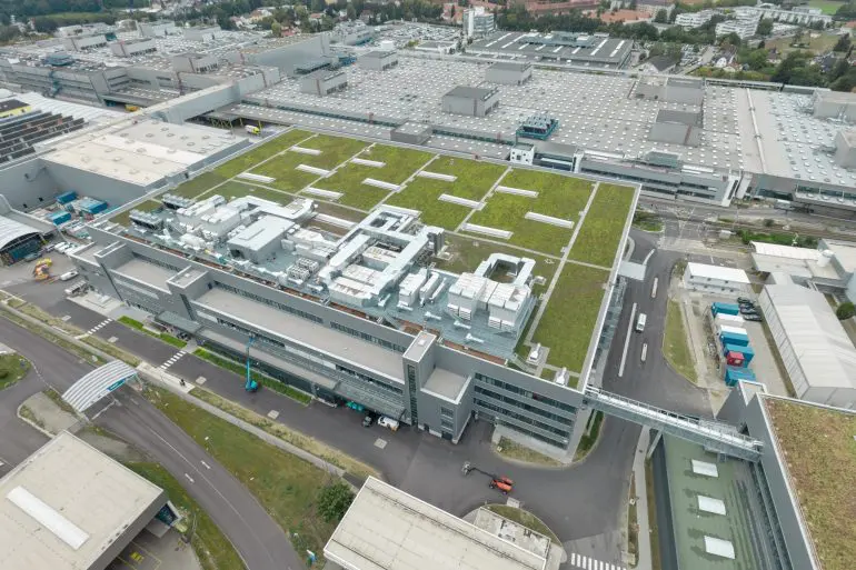 BMW a produs primele motoare electrice din a şasea generaţie la Steyr