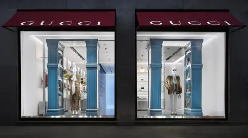 Gucci a anunțat un nou concept de vitrine numit „Endless Narratives”