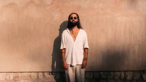 DJ HVMZA: „Muzica mea te va purta într-o călătorie”