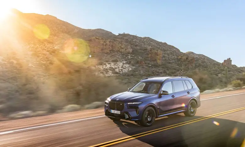 Test Drive BMW X7 M60i xDrive – Mai mare este și mai luxos