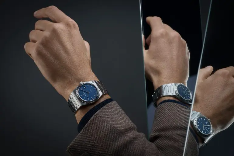 Vacheron Constantin Historiques 222 Steel