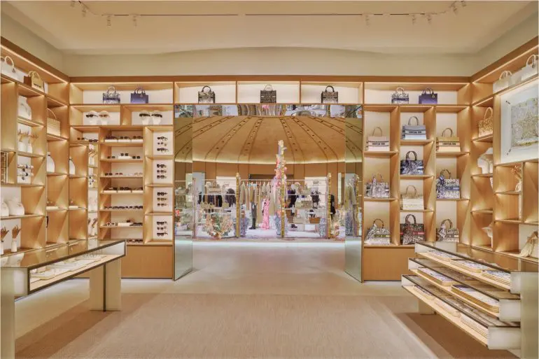 Dior