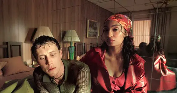 Yara Shahidi este protagonista campaniei Gucci SS25