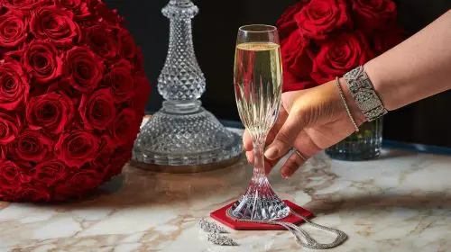 Baccarat Hotel din New York colaborează exclusiv cu Verstolo Fine Jewelry