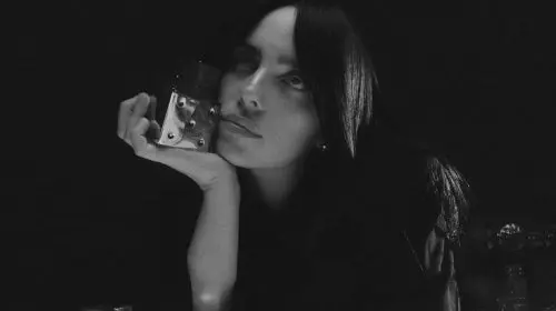 Billie Eilish lansează cel de-al patrulea parfum al său