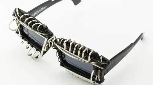 Comme des Garçons X Kuboraum: ochelarii de soare produși în doar 19 exemplare