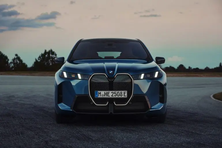 BMW iX este noutatea bavareză a momentului