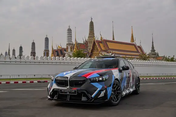 BMW M5 Touring MotoGP Safety Car la Bangkok