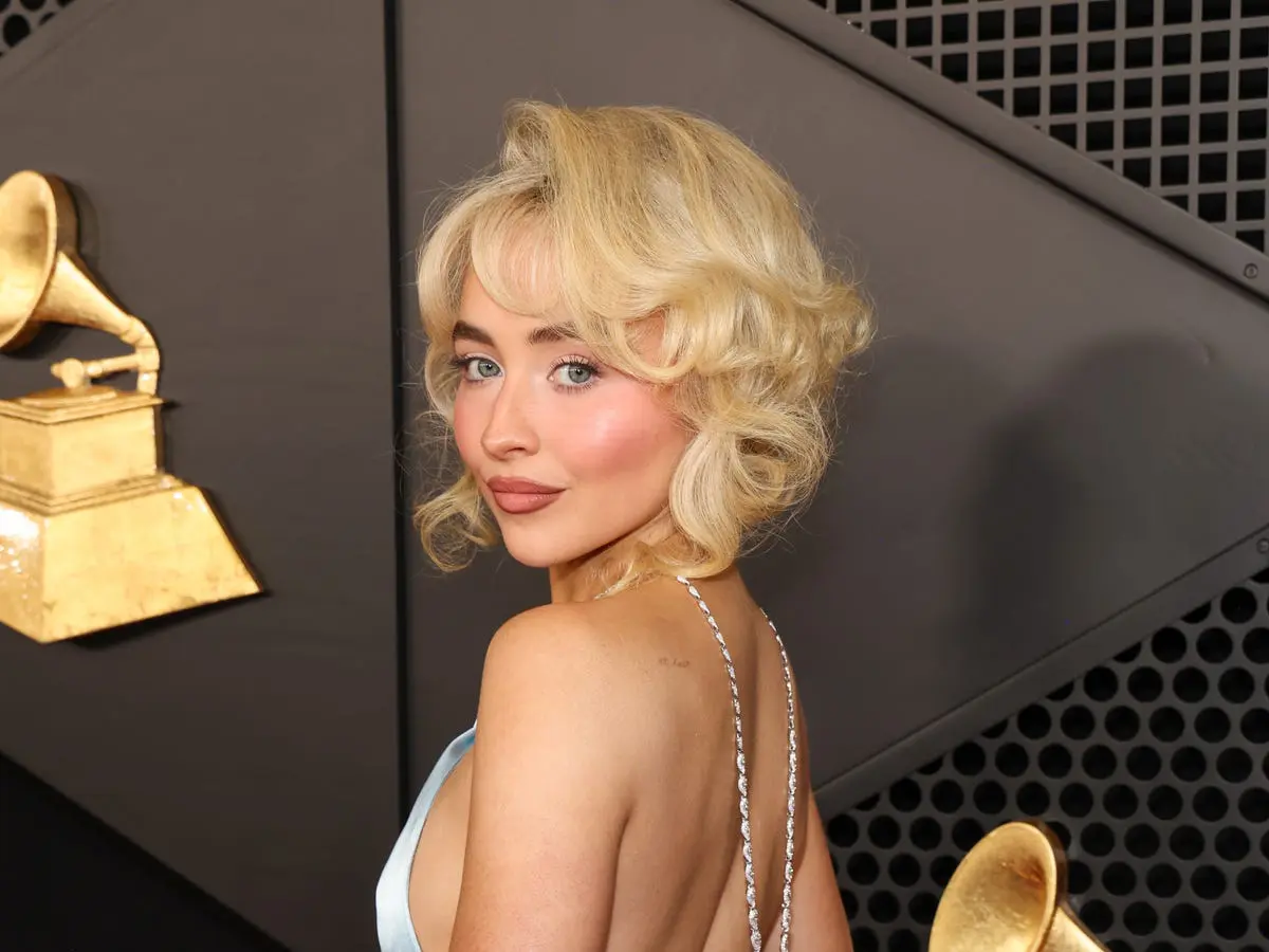Sabrina Carpenter Grammy 2025